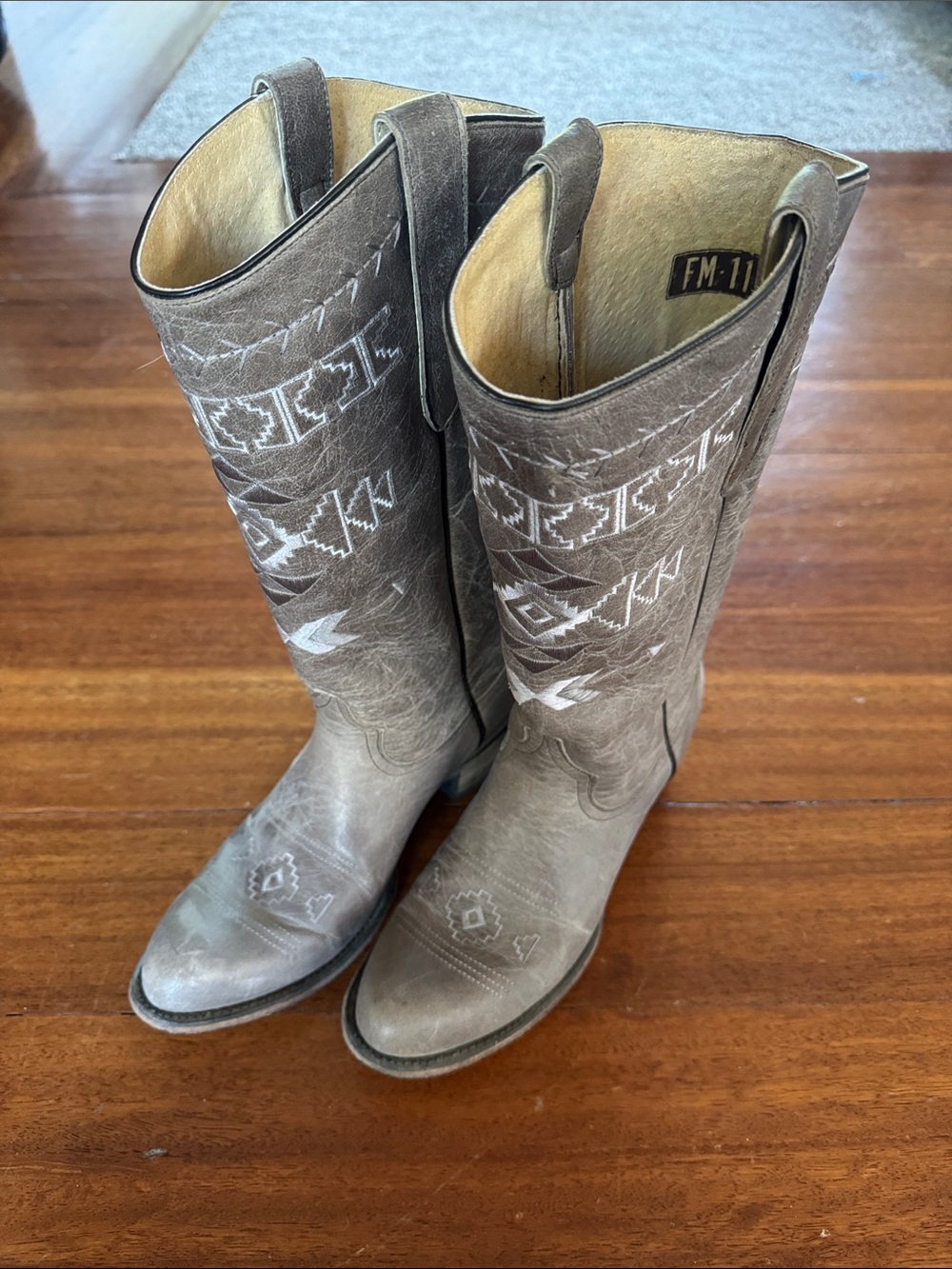 Classic Embroidered Tall Heeled Boots - Gray